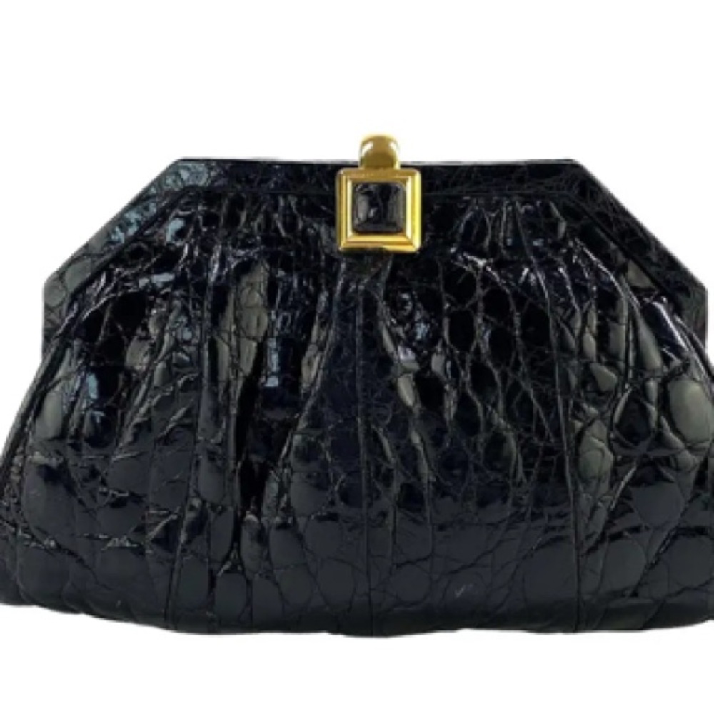 S/S 1987 Gucci Black Alligator Documented Chain Crossbody Clutch
